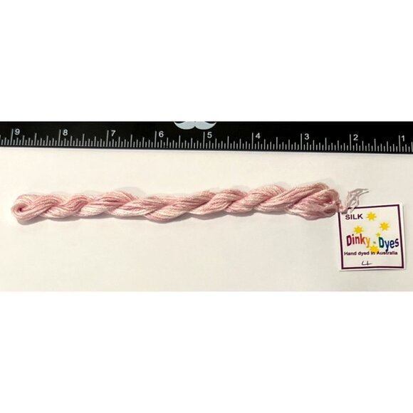 Dinky Dyes # 04 Strawberry Ice 100% Silk Embroidery Thread 8 Mtrs Cross Stitch - Picture 1 of 3